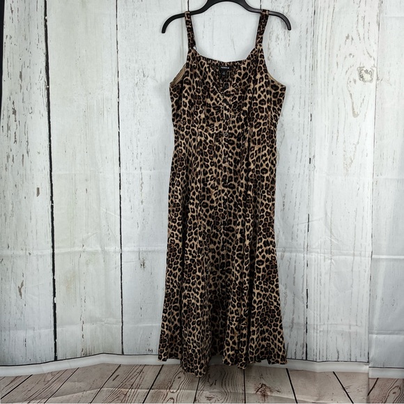 TORRID LEOPARD DRESS Sz 1 - Picture 12 of 12